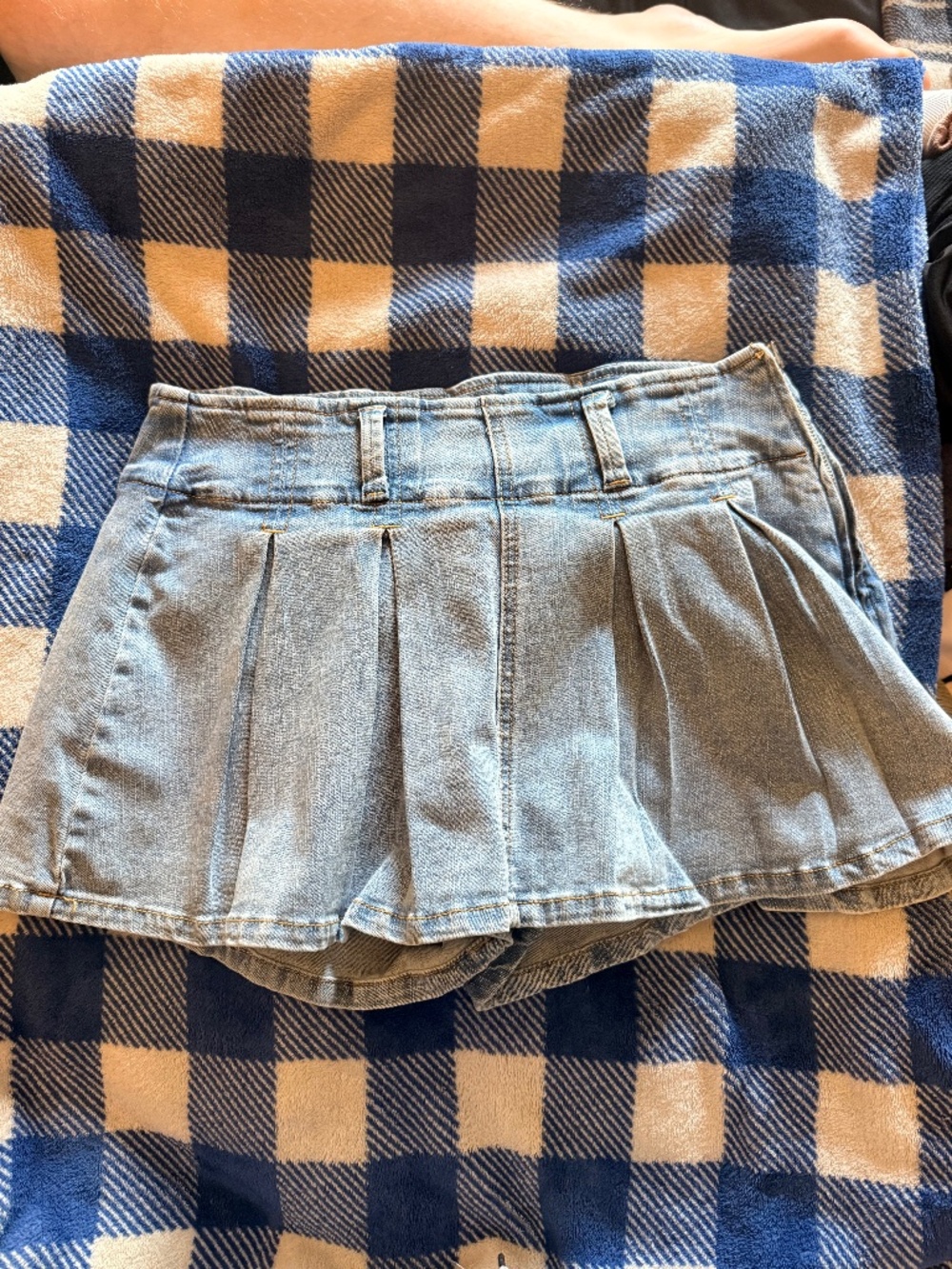 Jean Skort